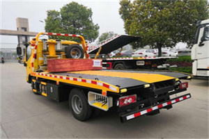 阿合奇道路救援拖车报价