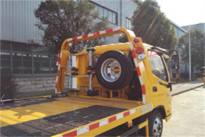 阿合奇附近汽车搭电救援电话